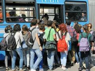 Assegnazione contributi a parziale rimborso spese viaggio studenti pendolari ...